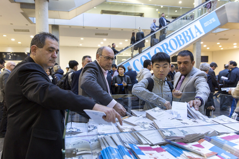 Los compradores extranjeros copan la segunda jornada de Cevisama